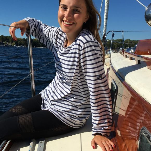 Meet your Posher, Justine - Picture 1 of 1